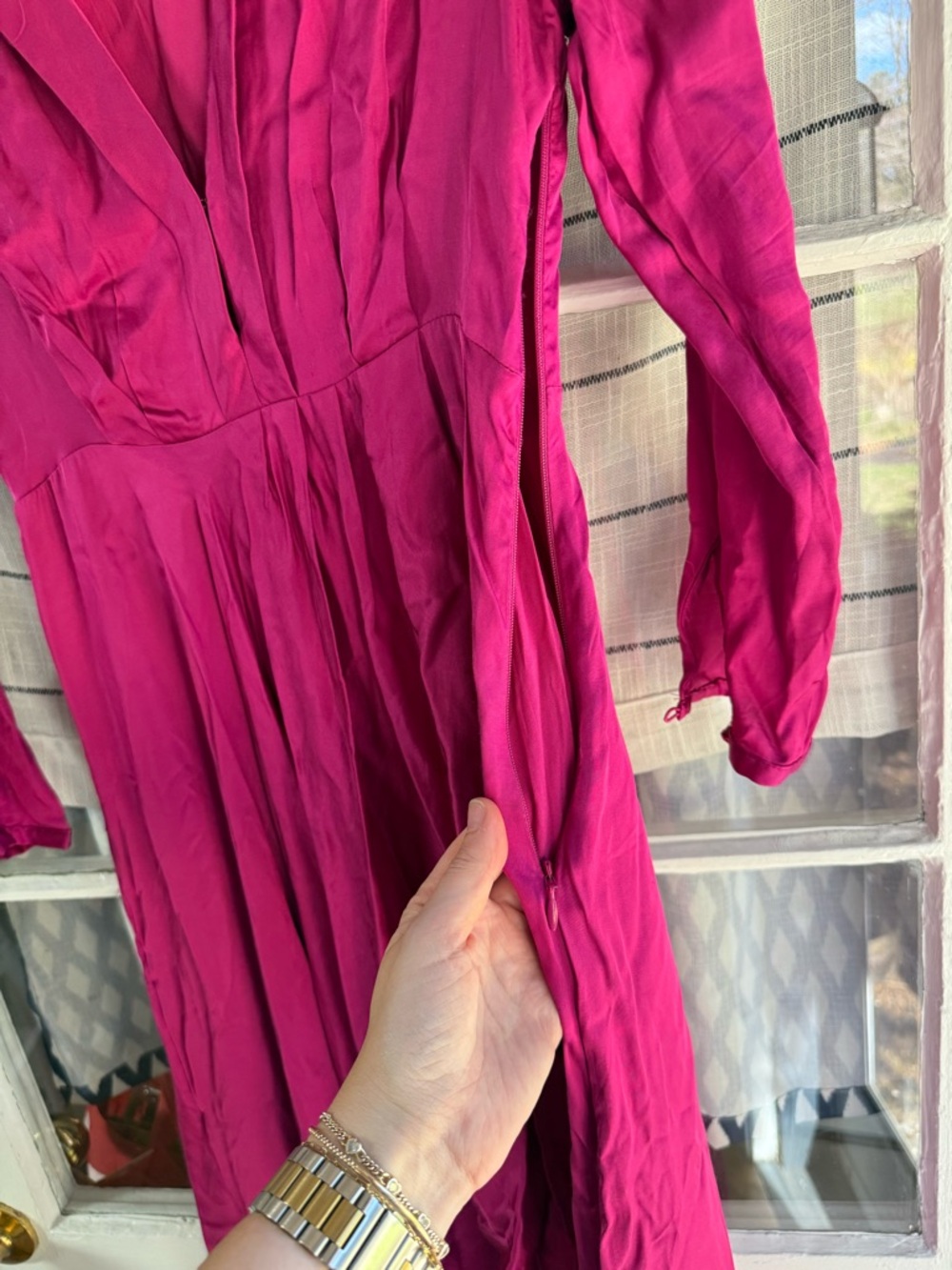 FARM Rio Fuchsia V-Neck Maxi Dress - Picture 13 of 13